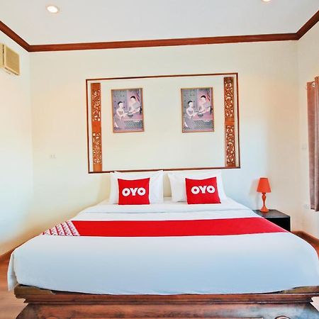 Oyo 1117 Phuket Airport Suites 他朗 外观 照片