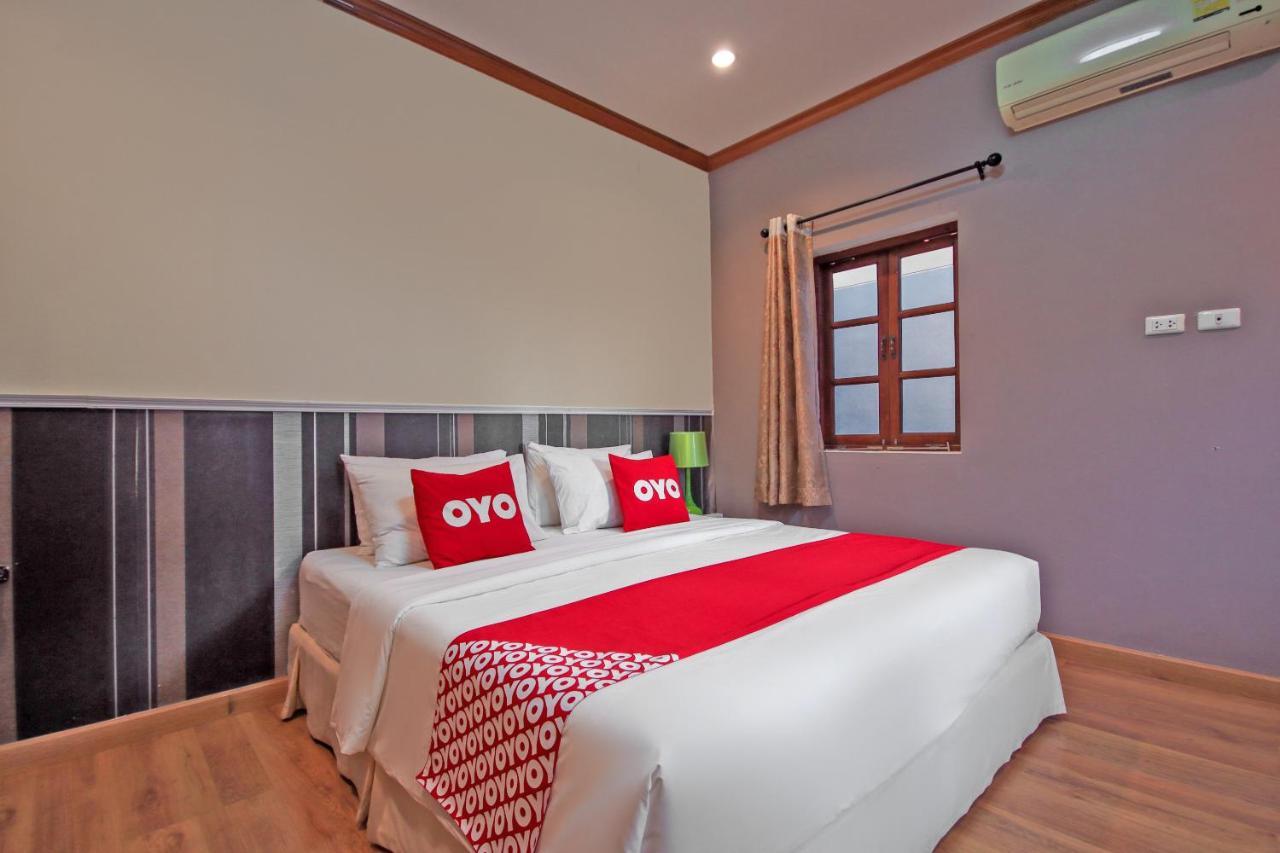 Oyo 1117 Phuket Airport Suites 他朗 外观 照片