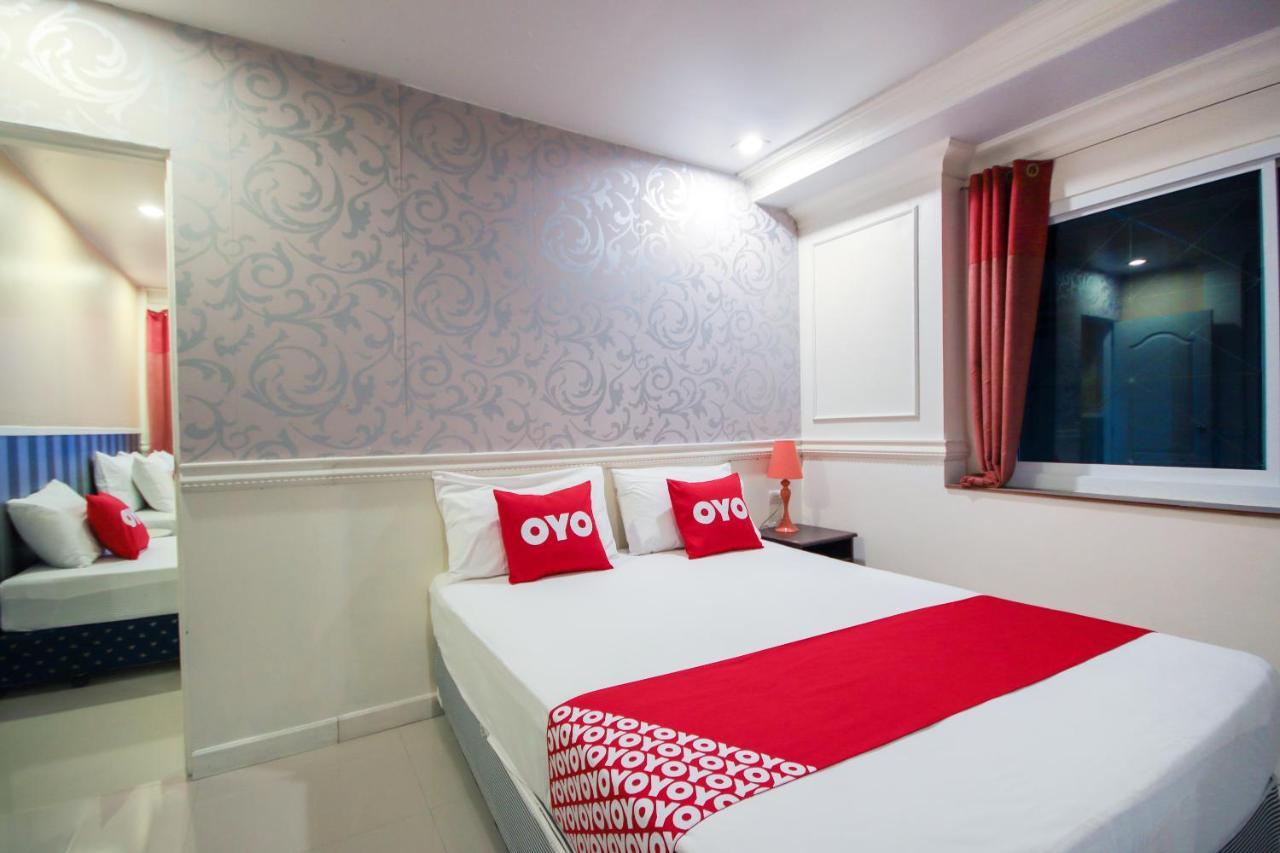 Oyo 1117 Phuket Airport Suites 他朗 外观 照片