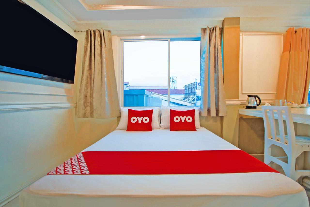 Oyo 1117 Phuket Airport Suites 他朗 外观 照片