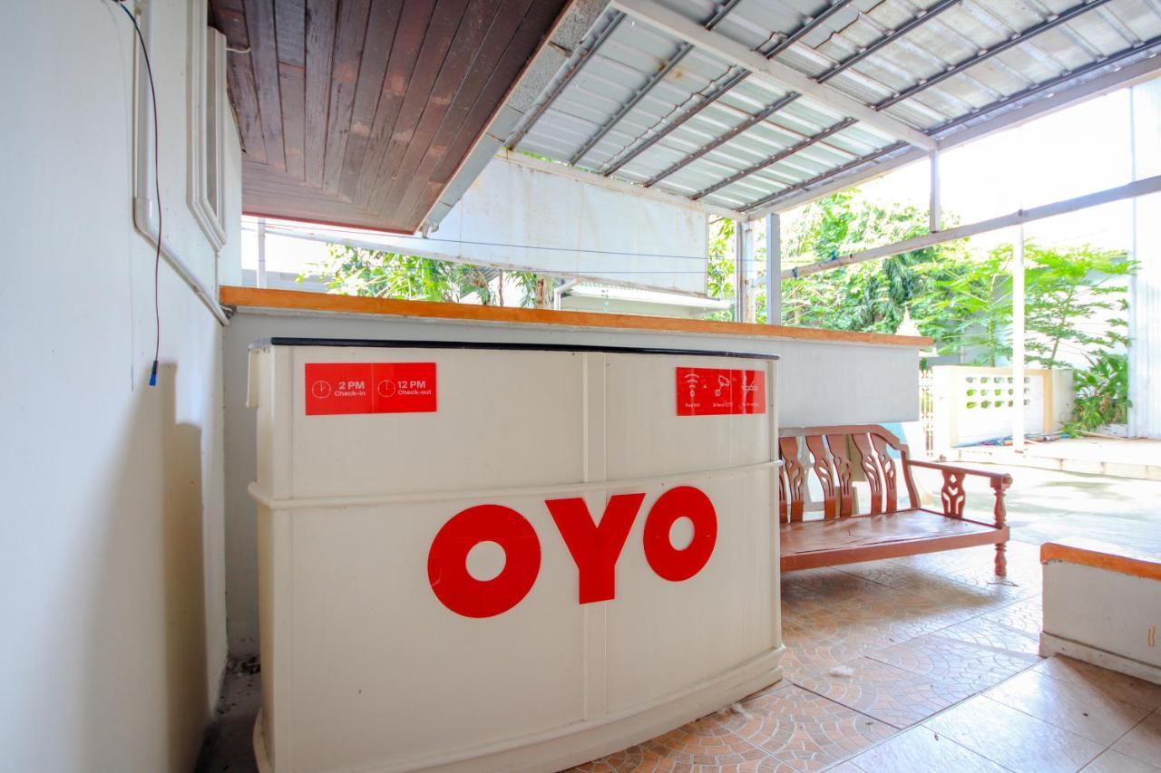 Oyo 1117 Phuket Airport Suites 他朗 外观 照片